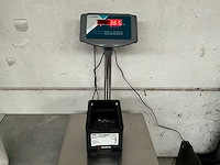 Würth 3.65 kg cilinderschroef m4 x 10 in stapelbare bak - afbeelding 3 van  5