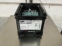 Würth 5.06 kg zeskanttapbout m6 x 40 in stapelbare bak - afbeelding 1 van  5