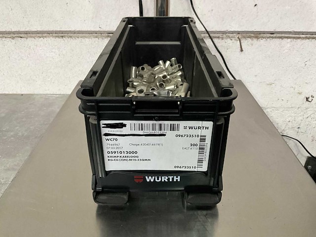 Würth 5.64 kg krimp-kabeloog m10x35 in stapelbare bak - afbeelding 1 van  5