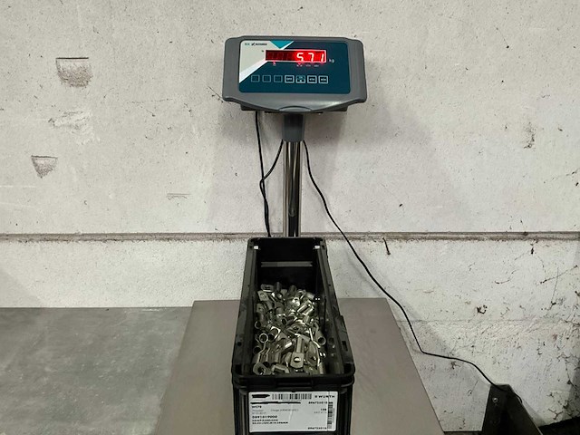 Würth 5.70 kg krimp-kabeloog m10x50 in stapelbare bak - afbeelding 2 van  5