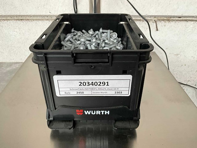 Würth 5.83 kg schroef m6 x 25 in stapelbare bak - afbeelding 1 van  5
