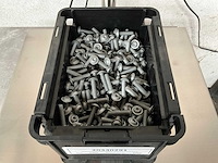 Würth 5.83 kg schroef m6 x 25 in stapelbare bak - afbeelding 2 van  5