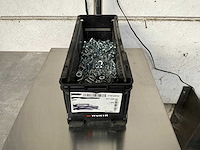 Würth 5.96 kg mix bak met o.a. blindklinkmoeren en ringen in stapelbare bak
