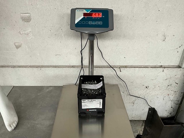 Würth 6.82 kg zeskanttapbout m5 x 16 in stapelbare bak - afbeelding 3 van  5