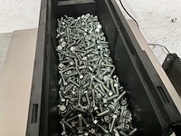 Würth 7.77 kg draadvormende schroef m6 x 20 in stapelbare bak - afbeelding 3 van  5