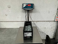 Würth 8.21 kg moeren in stapelbare bak - afbeelding 2 van  6