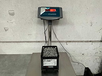 Würth zelfborgende zeskantmoer m5 in stapelbare bak - afbeelding 2 van  5