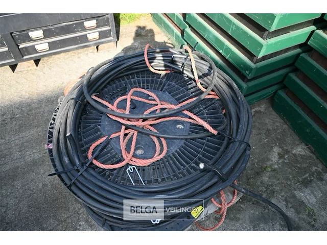 X-meters electriciteitskabel op rol - afbeelding 4 van  4