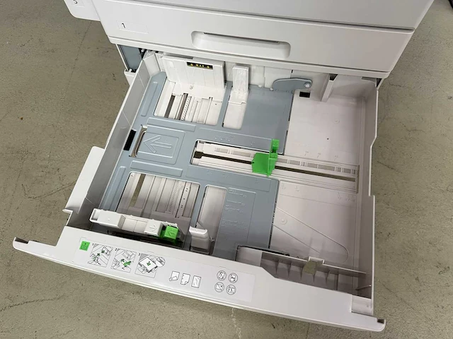 Xerox altalink c8045 - multifunctionele printer - afbeelding 14 van  18