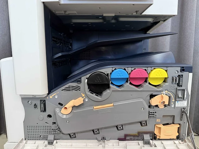 Xerox altalink c8045 - multifunctionele printer - afbeelding 17 van  18