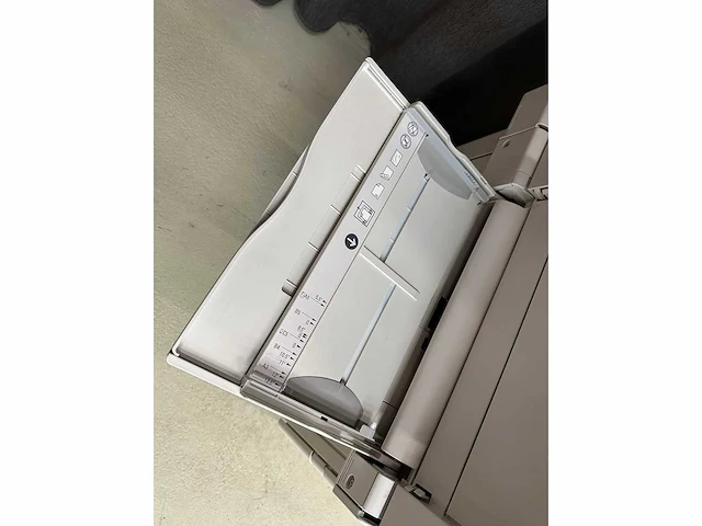 Xerox altalink c8045 multifunctionele laserprinter + finisher (demo machine) - afbeelding 3 van  11