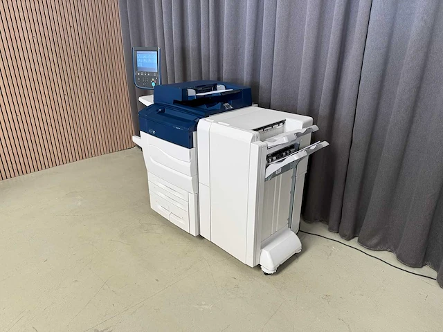 Xerox colour c60 - multifunctionele productieprinter + afwerkeenheid - afbeelding 12 van  20