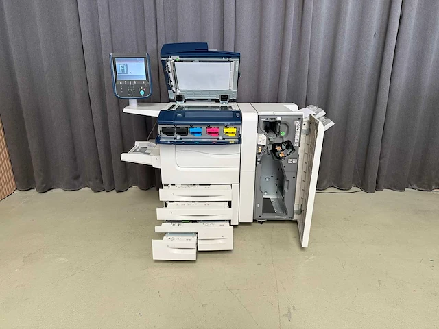Xerox colour c60 - multifunctionele productieprinter + afwerkeenheid - afbeelding 18 van  20