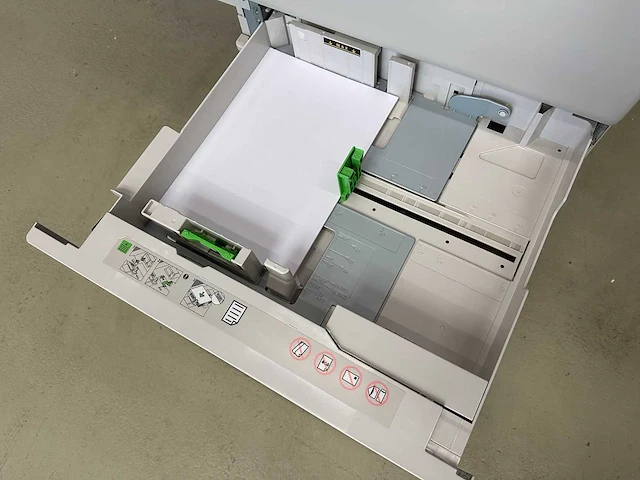 Xerox versalink c7030 multifunctional laserprinter + nietmachine - afbeelding 2 van  14