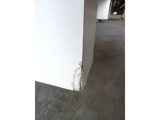 Xxxl tafel fraye in formica - afbeelding 3 van  4