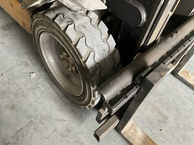 Yale gdp25tev2270 vorkheftruck - afbeelding 2 van  18
