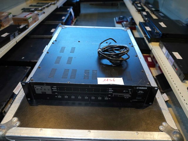 Yamaha - da824 - 8-channel 24-bit d/a converter - afbeelding 2 van  3