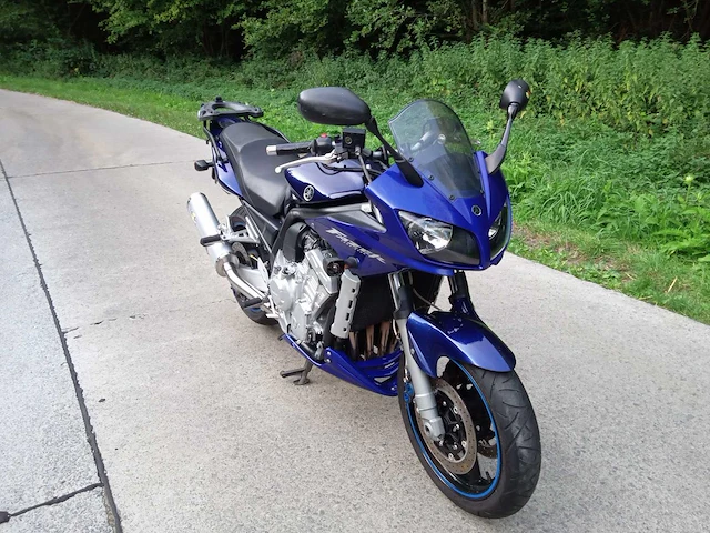 Yamaha - fazer 1000 - motorfiets - afbeelding 5 van  8