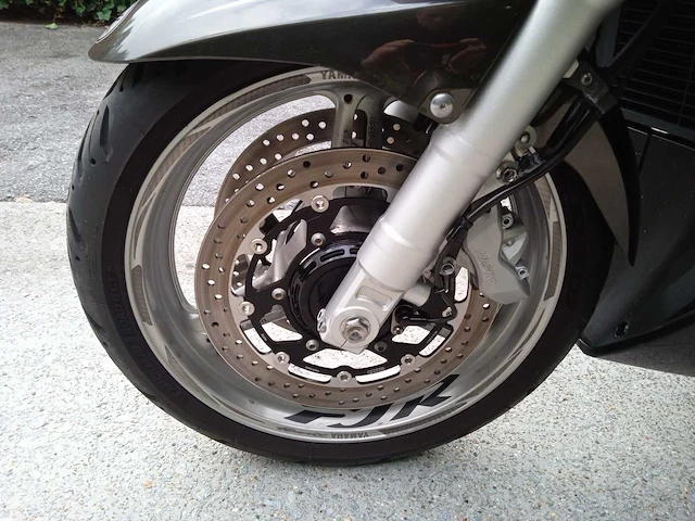 Yamaha - fjr - motorfiets - afbeelding 5 van  9