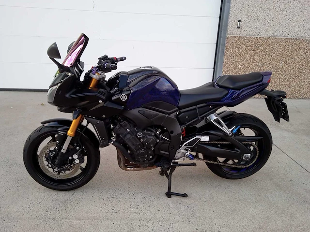 Yamaha - fz1 - motorfiets - afbeelding 4 van  10
