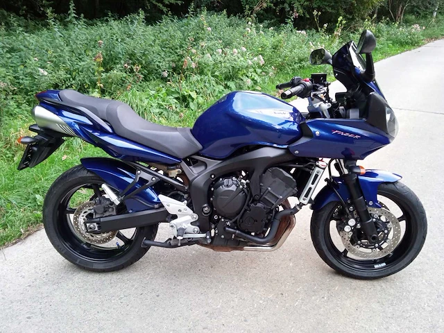 Yamaha - fz6 - motorfiets - afbeelding 4 van  8