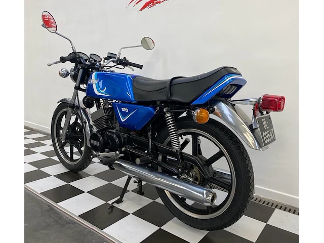 Yamaha - rd125 - bromfiets - afbeelding 8 van  12