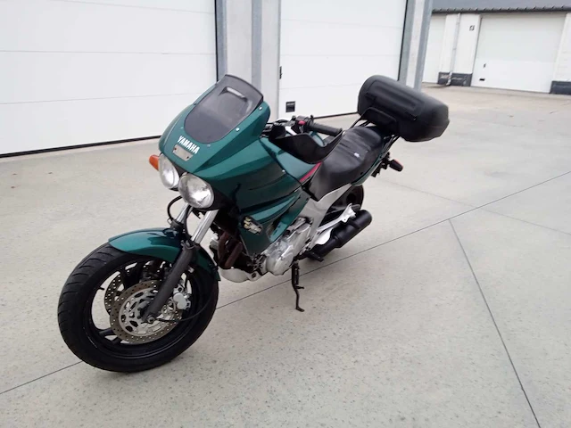 Yamaha - tdm 850 - motorfiets - afbeelding 3 van  9