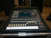 Yamaha 03d digitale mixing console + flightcase - afbeelding 2 van  6