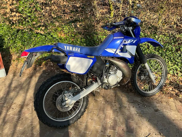 Yamaha 24mx motorfiets - afbeelding 1 van  12