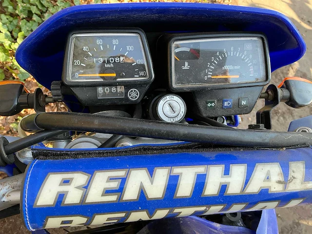 Yamaha 24mx motorfiets - afbeelding 8 van  12