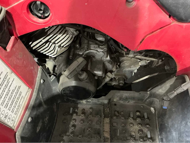Yamaha bruin 350 quad met sproeier - afbeelding 7 van  19