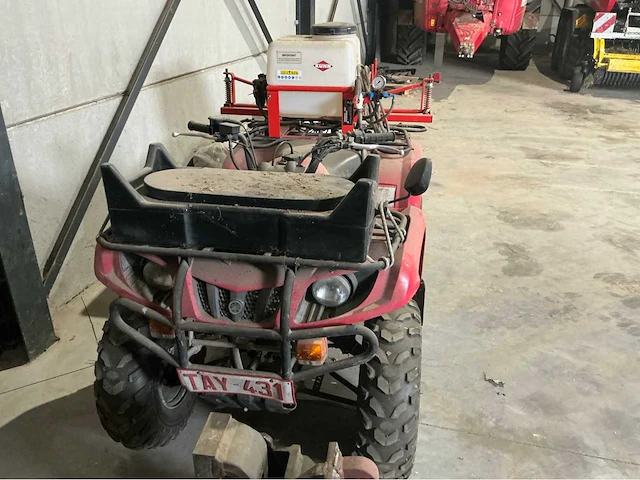 Yamaha bruin 350 quad met sproeier - afbeelding 17 van  19