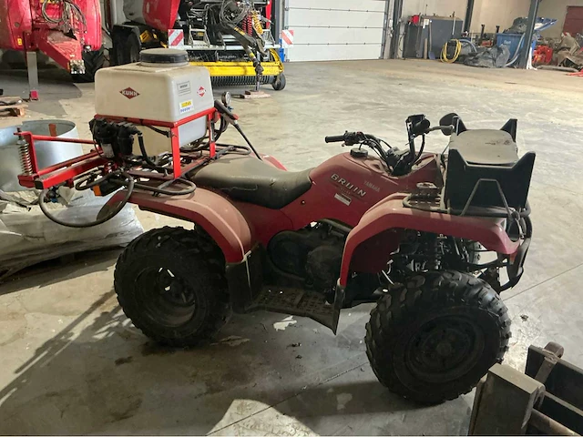 Yamaha bruin 350 quad met sproeier - afbeelding 19 van  19