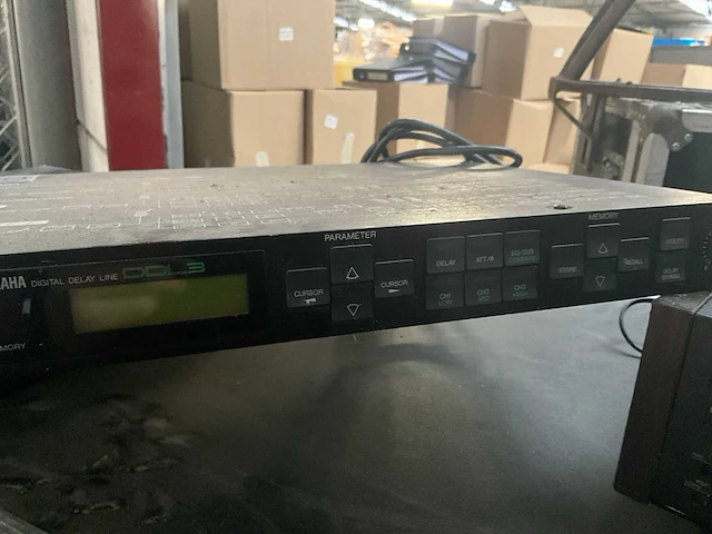 Yamaha digitale delay line ddl 3 - afbeelding 3 van  5