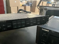 Yamaha digitale delay line ddl 3 - afbeelding 4 van  5