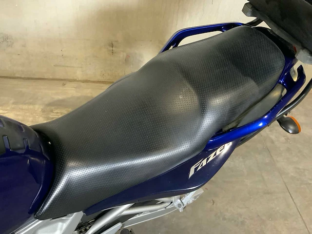 Yamaha fazer fz6-s motorfiets - afbeelding 8 van  19