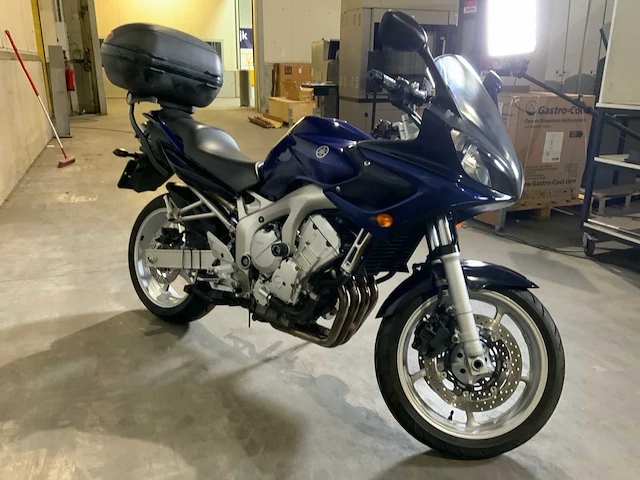Yamaha fazer fz6-s motorfiets - afbeelding 13 van  19