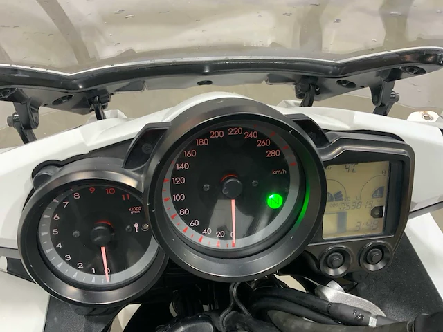 Yamaha fjr1300 ap motorfiets - afbeelding 13 van  13