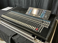 Yamaha ls9-32 digitale mengtafel - afbeelding 6 van  12