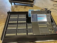 Yamaha m7cl 32ch digitale geluidtafel - afbeelding 1 van  3