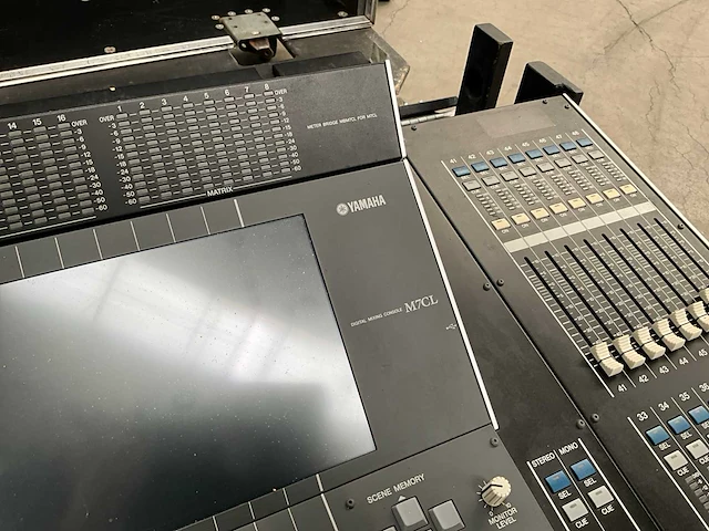 Yamaha m7cl mengpaneel - afbeelding 2 van  7