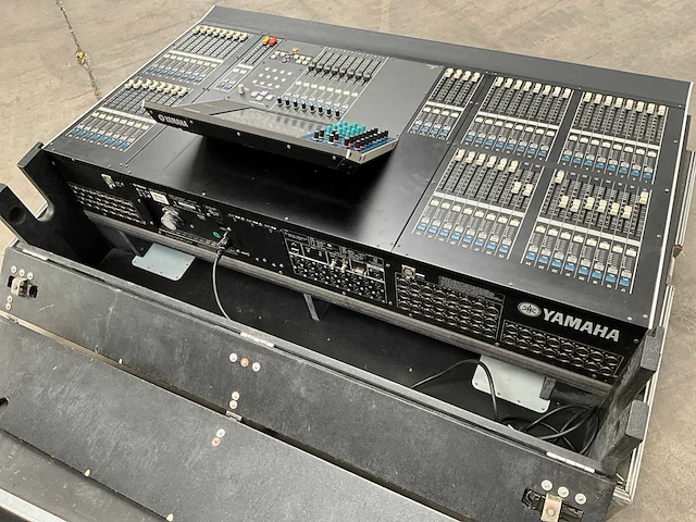 Yamaha m7cl mengpaneel - afbeelding 6 van  7