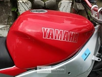 Yamaha motor - afbeelding 10 van  11