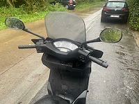 Yamaha nmax scooter - afbeelding 2 van  13