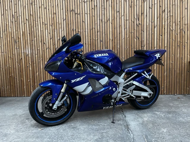 Yamaha r1, 2002 - afbeelding 1 van  17