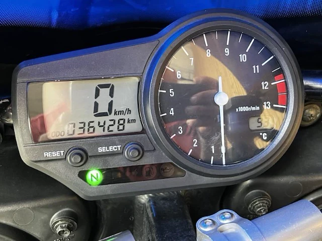 Yamaha r1, 2002 - afbeelding 12 van  17