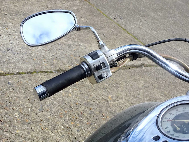 Yamaha 'road star' xv 1600 (barn-find) - afbeelding 8 van  25