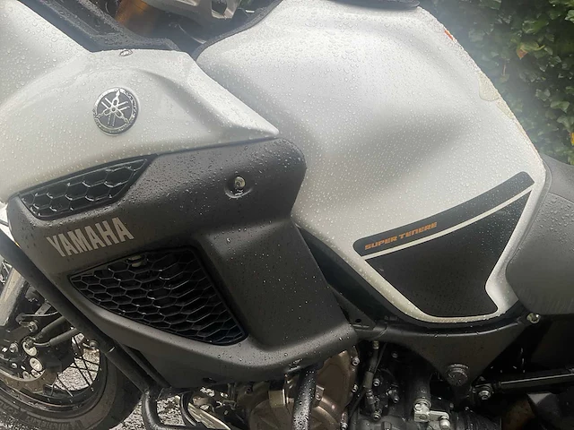 Yamaha super tenere xt1200z motorfiets - afbeelding 12 van  13