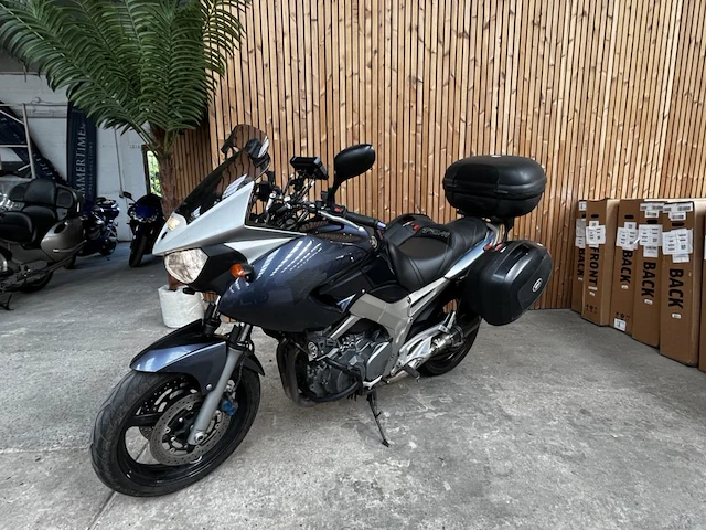 Yamaha tdm, 2003 - afbeelding 1 van  17