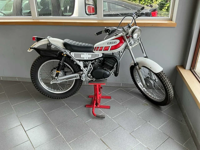 Yamaha ty 125 motorfiets - afbeelding 9 van  16